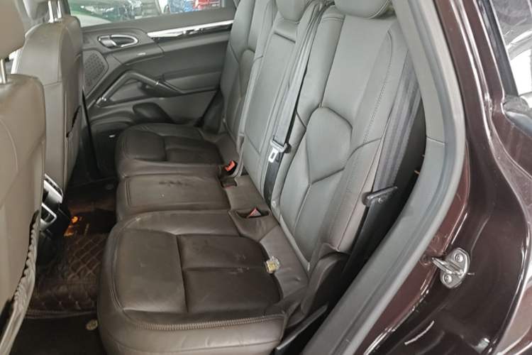Used Porsche Cayenne 2015 Cayenne 3.0T Left Rear Seat