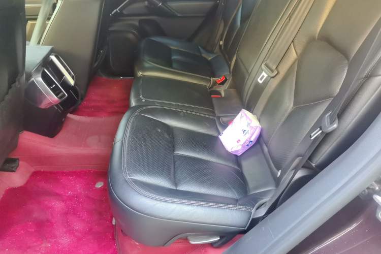 Used Porsche Cayenne 2015 Cayenne 3.0T Left Rear Seat
