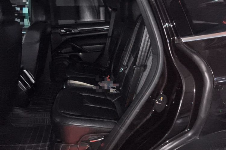 Used Porsche Cayenne 2015 Cayenne 3.0T Left Rear Seat