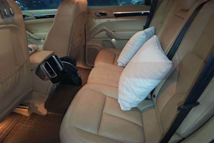 Used Porsche Cayenne 2015 Cayenne 3.0T Left Rear Seat