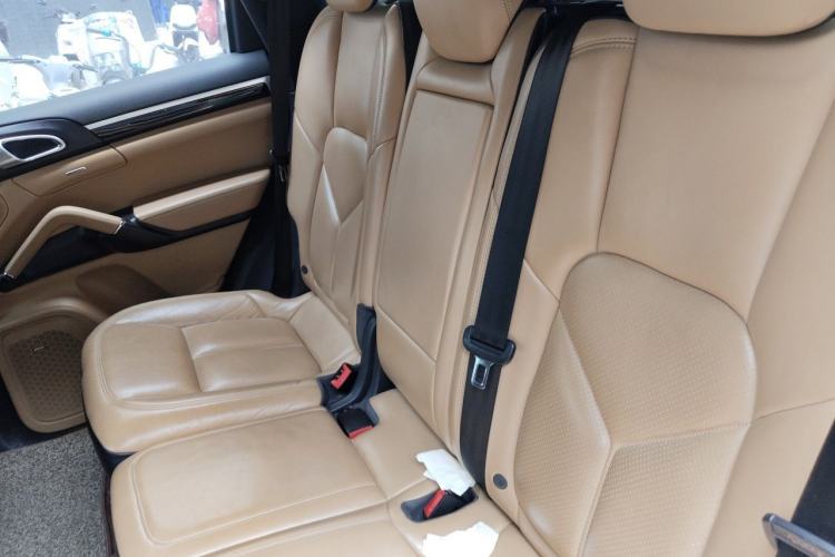Used Porsche Cayenne 2015 Cayenne 3.0T Left Rear Seat