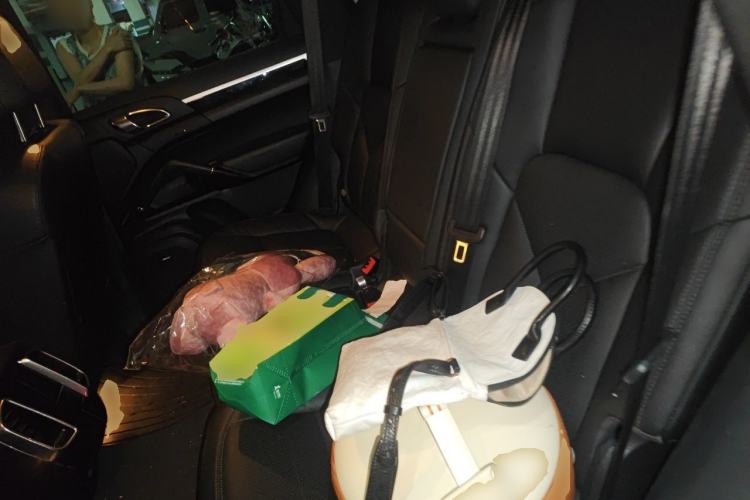 Used Porsche Cayenne 2015 Cayenne 3.0T Left Rear Seat