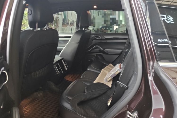 Used Porsche Cayenne 2015 Cayenne 3.0T Left Rear Seat