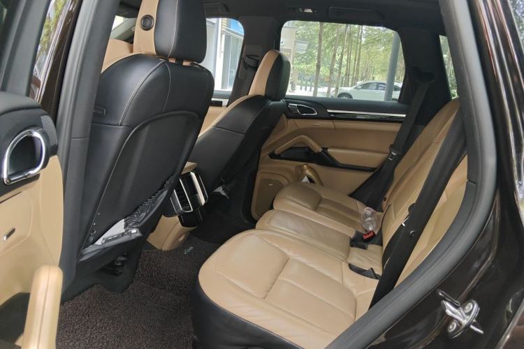 Used Porsche Cayenne 2015 Cayenne 3.0T Left Rear Seat