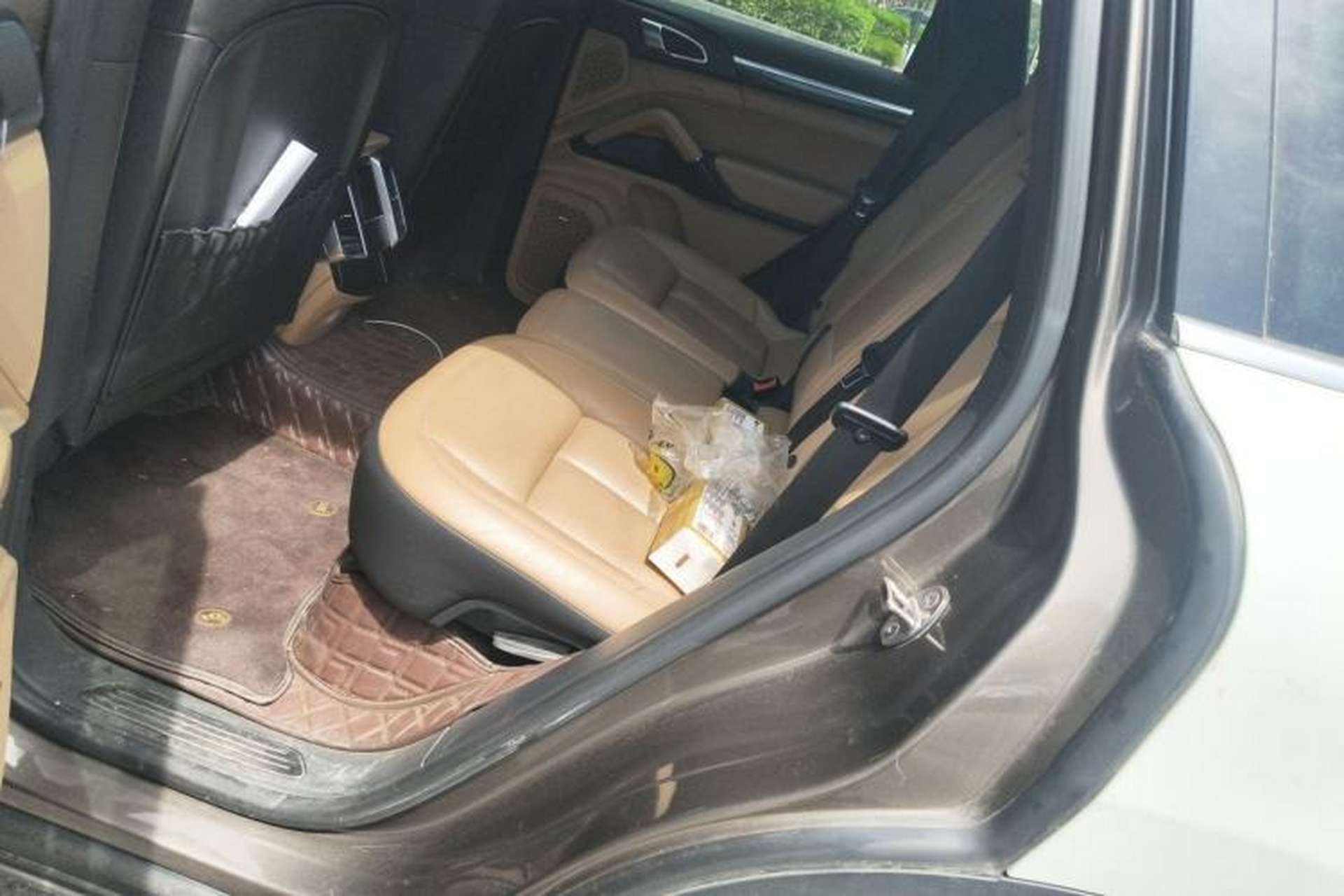 Used Porsche Cayenne 2015 Cayenne 3.0T Left Rear Seat