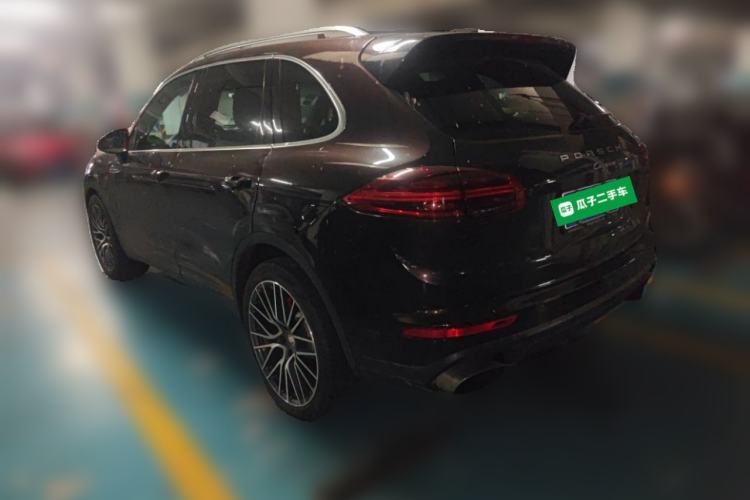 Used Porsche Cayenne 2015 Cayenne 3.0T Rear Left 45 Deg