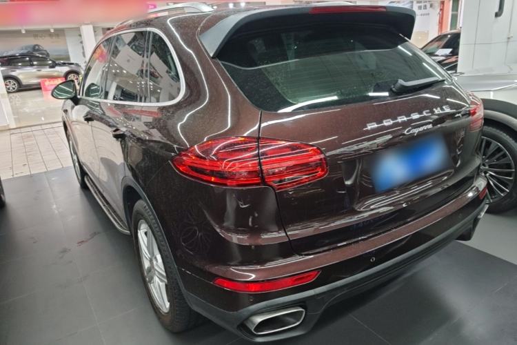 Used Porsche Cayenne 2015 Cayenne 3.0T Rear Left 45 Deg