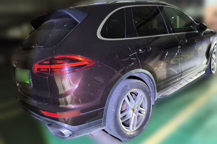 Used Porsche Cayenne 2015 Cayenne 3.0T Rear Right 45 Deg