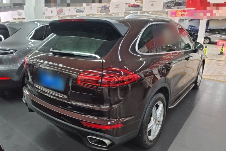 Used Porsche Cayenne 2015 Cayenne 3.0T Rear Right 45 Deg