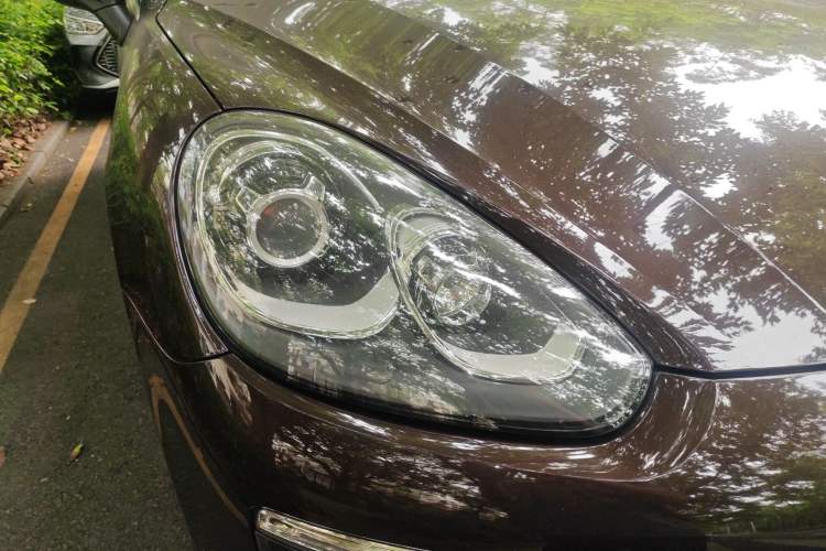 Used Porsche Cayenne 2015 Cayenne 3.0T Right Front Headlight