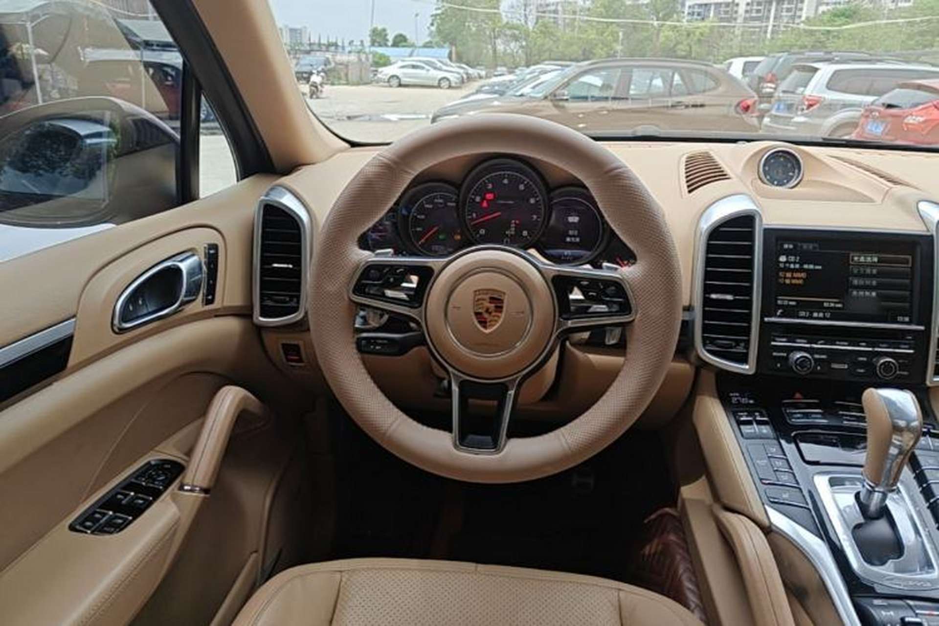 Used Porsche Cayenne 2015 Cayenne 3.0T Steering Wheel