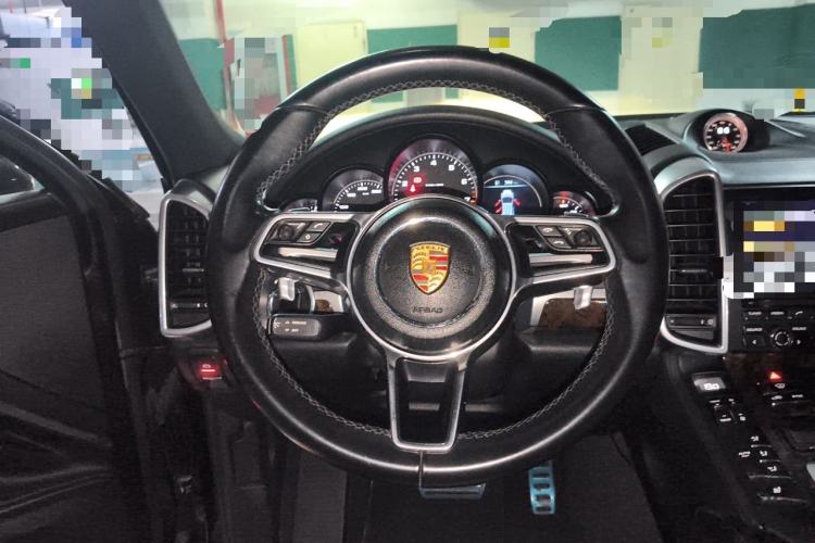 Used Porsche Cayenne 2015 Cayenne 3.0T Steering Wheel