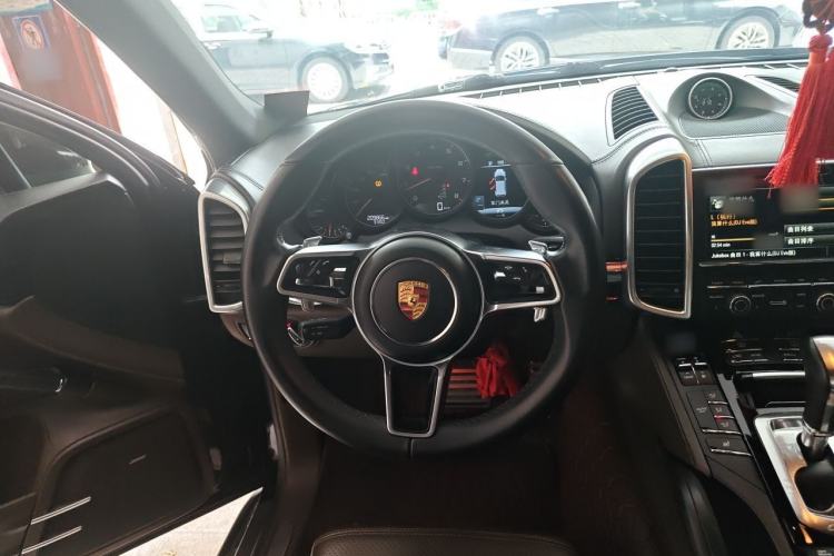 Used Porsche Cayenne 2015 Cayenne 3.0T Steering Wheel
