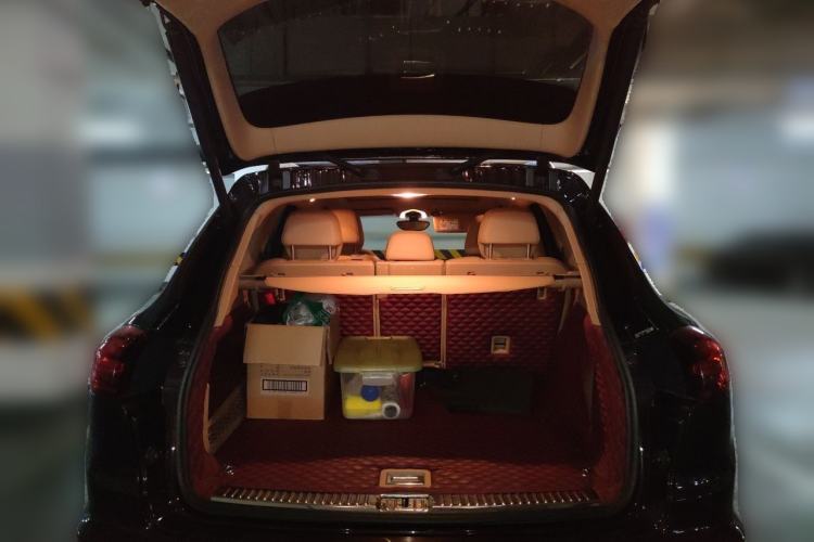 Used Porsche Cayenne 2015 Cayenne 3.0T Trunk