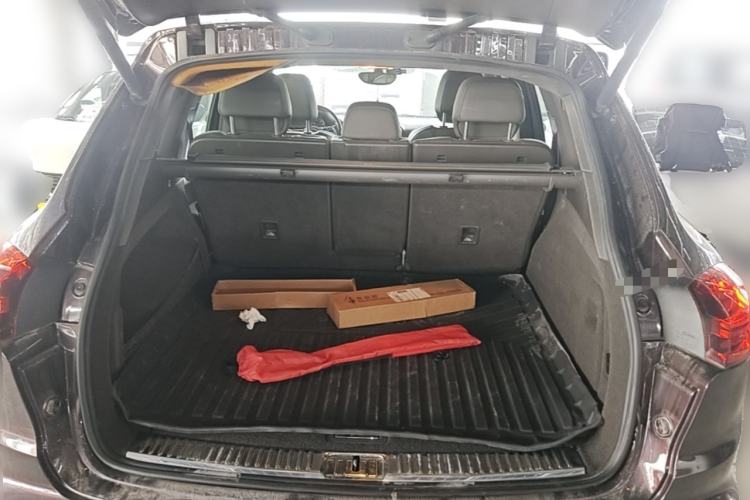 Used Porsche Cayenne 2015 Cayenne 3.0T Trunk