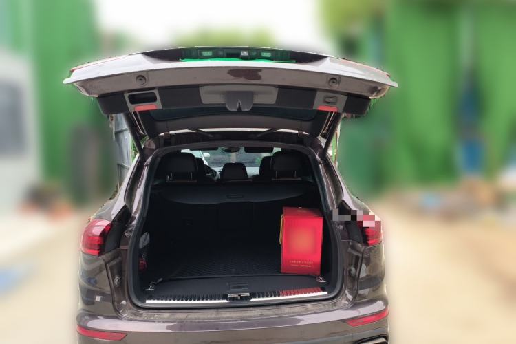 Used Porsche Cayenne 2015 Cayenne 3.0T Trunk