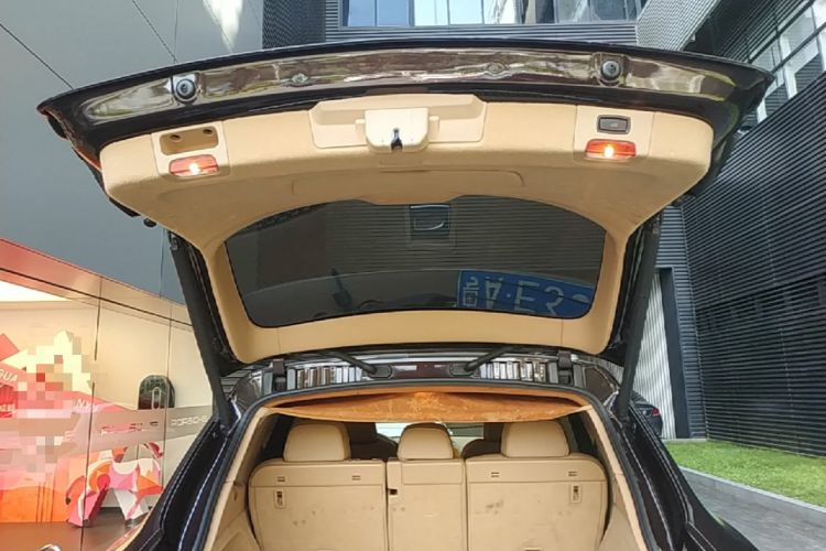 Used Porsche Cayenne 2015 Cayenne 3.0T Trunk