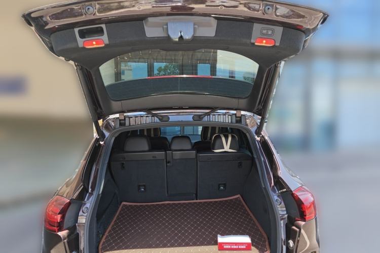 Used Porsche Cayenne 2015 Cayenne 3.0T Trunk
