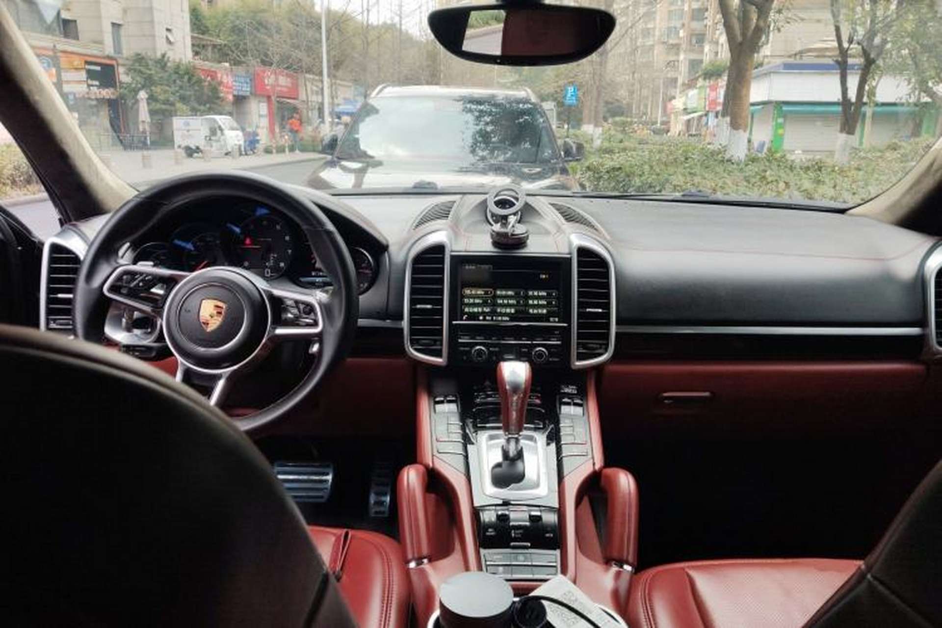 Used Porsche Cayenne 2015 Cayenne 3.0T Center Console