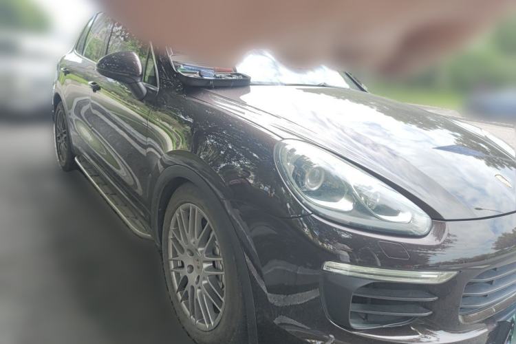 Used Porsche Cayenne 2015 Cayenne S 3.6T Front Right 45 Deg