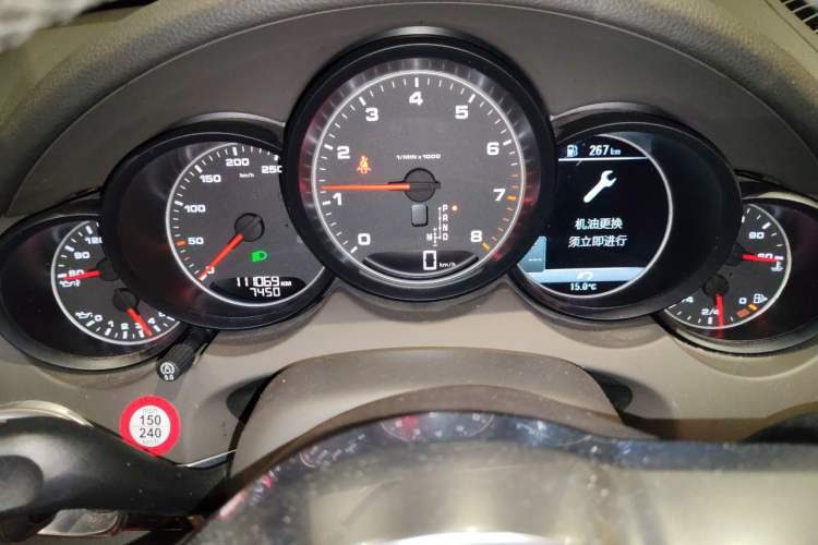 Used Porsche Cayenne 2015 Cayenne 3.0T Instrument Cluster