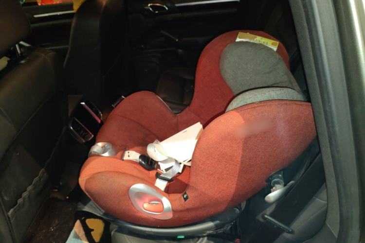 Used Porsche Cayenne 2015 Cayenne 3.0T Left Rear Seat