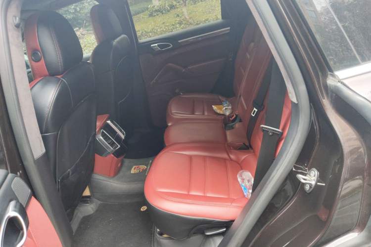 Used Porsche Cayenne 2015 Cayenne 3.0T Left Rear Seat
