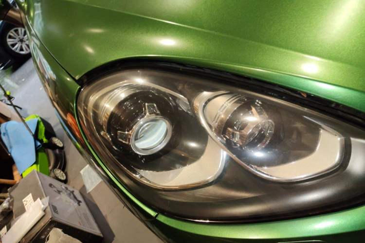 Used Porsche Cayenne 2015 Cayenne 3.0T Right Front Headlight