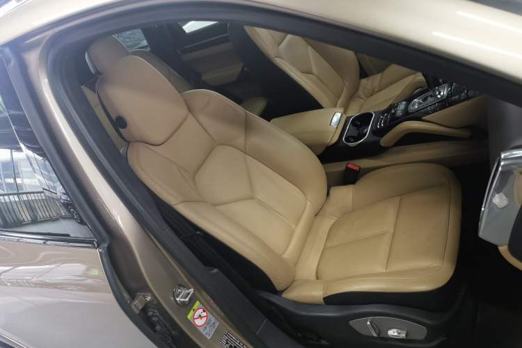 Used Porsche Cayenne 2015 Cayenne 3.0T Right Front Seat