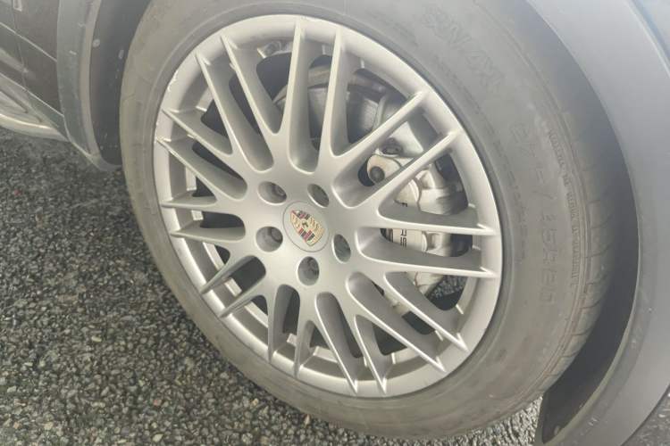 Used Porsche Cayenne 2015 Cayenne S 3.6T Right Front Wheel Hub
