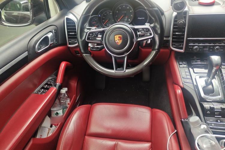 Used Porsche Cayenne 2015 Cayenne 3.0T Steering Wheel