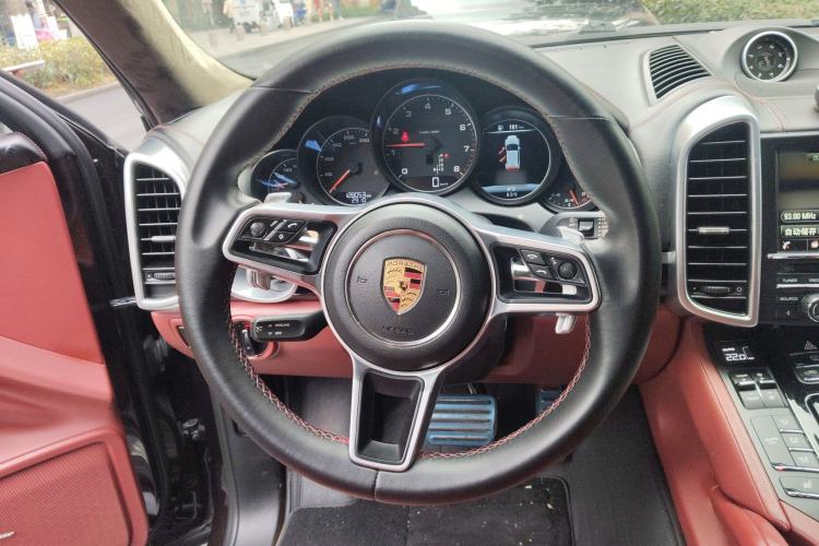 Used Porsche Cayenne 2015 Cayenne 3.0T Steering Wheel