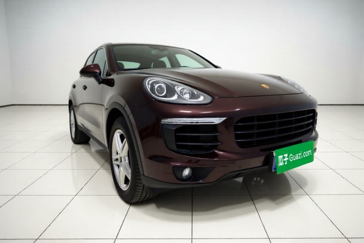 Used Porsche Cayenne 2015 Cayenne 3.0T Front Right 45 Deg