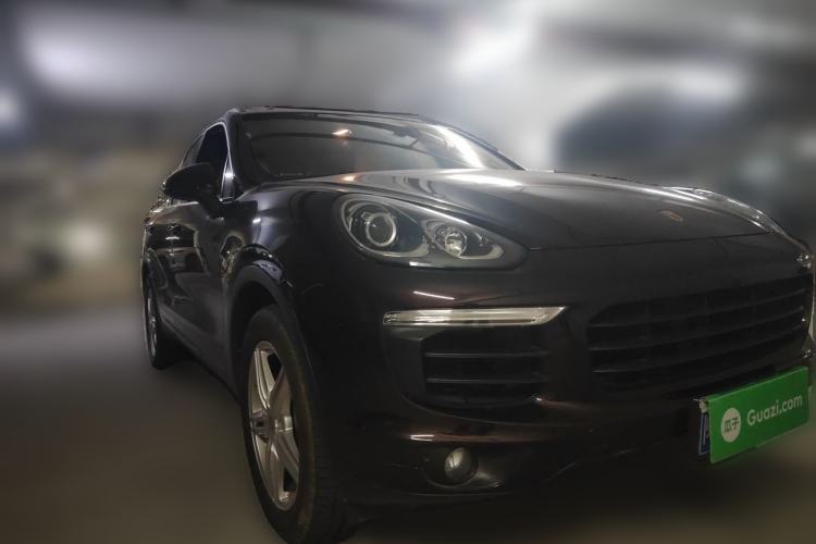 Used Porsche Cayenne 2015 Cayenne 3.0T Front Right 45 Deg