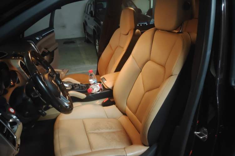 Used Porsche Cayenne 2015 Cayenne 3.0T Left Front Seat