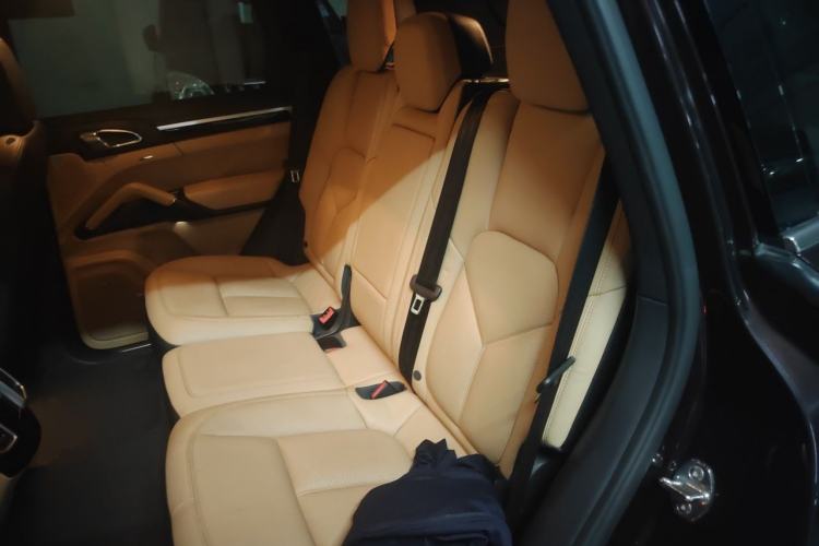 Used Porsche Cayenne 2015 Cayenne 3.0T Left Rear Seat