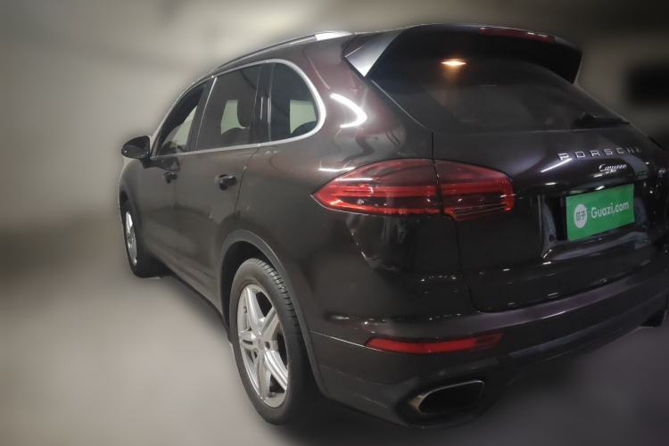 Used Porsche Cayenne 2015 Cayenne 3.0T Rear Left 45 Deg