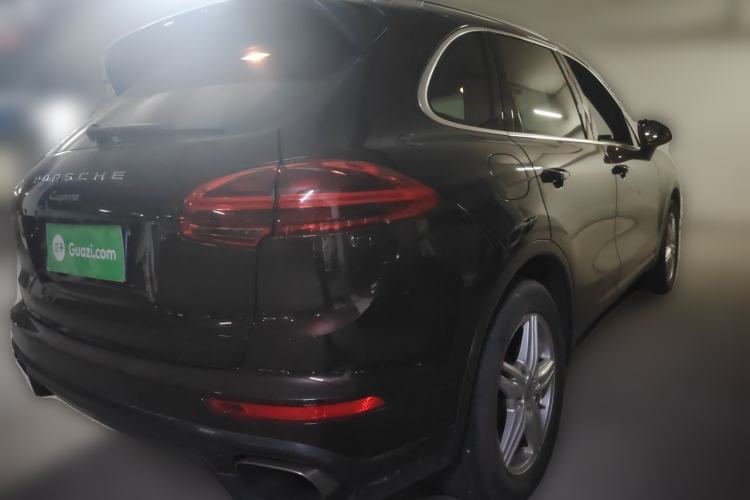 Used Porsche Cayenne 2015 Cayenne 3.0T Rear Right 45 Deg
