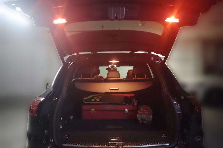 Used Porsche Cayenne 2015 Cayenne 3.0T Trunk