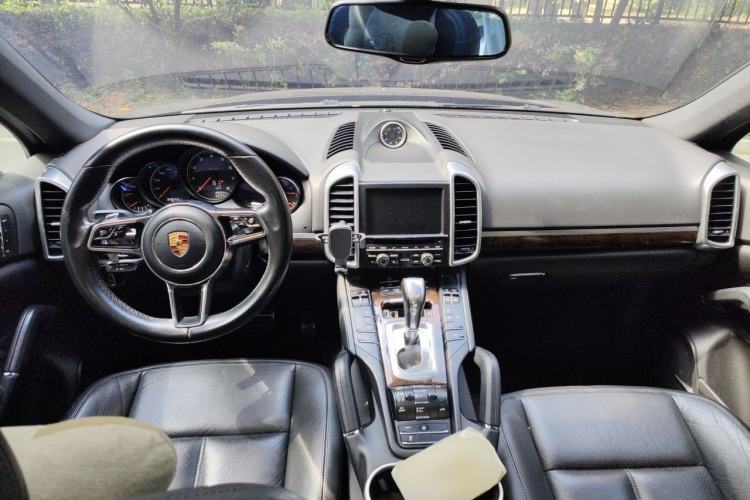 Used Porsche Cayenne 2015 Cayenne 3.0T Center Console