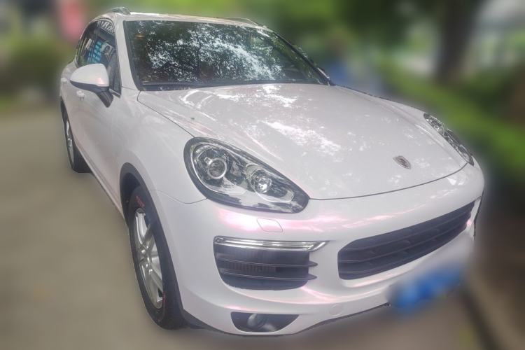 Used Porsche Cayenne 2015 Cayenne S 3.6T Front Right 45 Deg