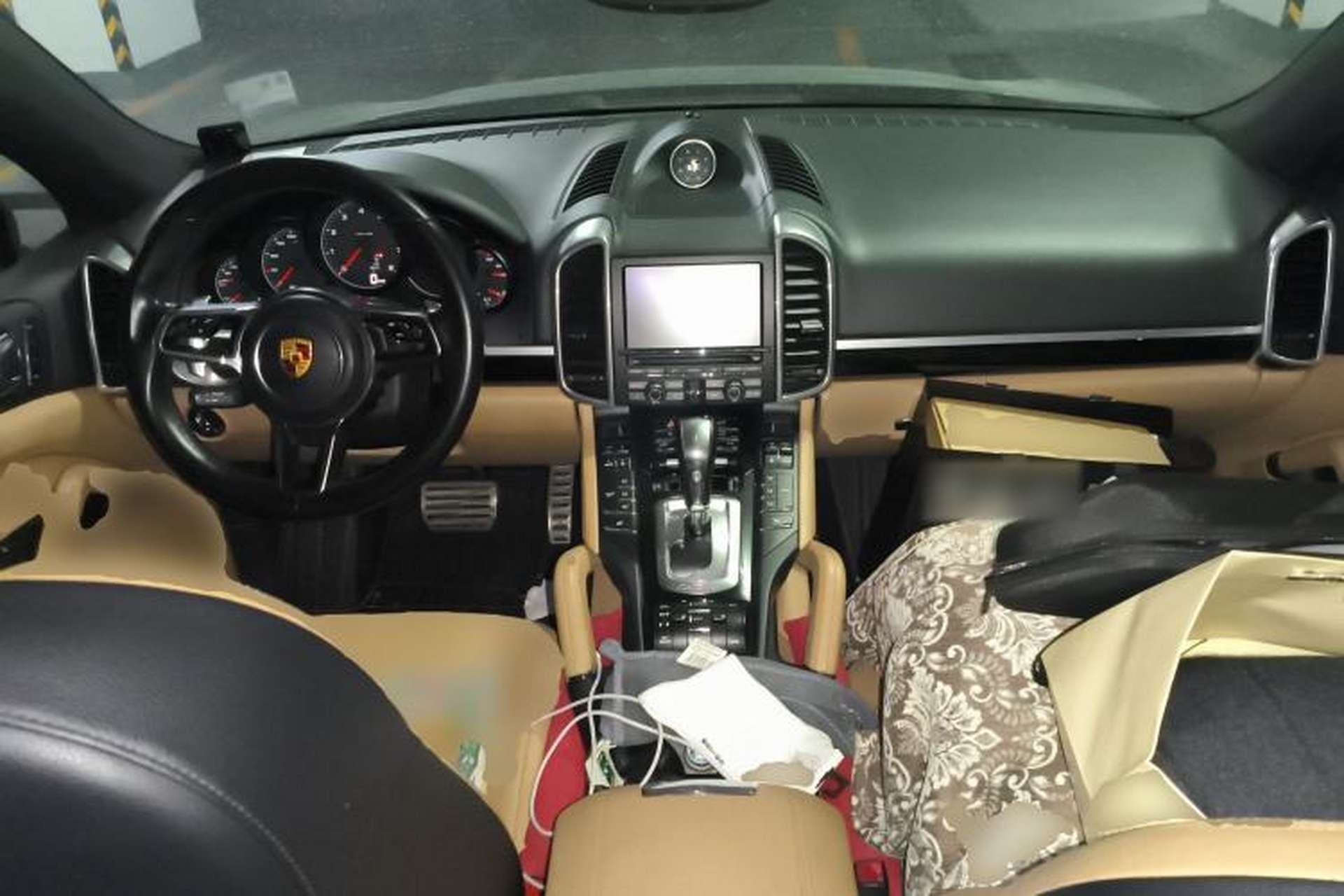 Used Porsche Cayenne 2015 Cayenne 3.0T Center Console