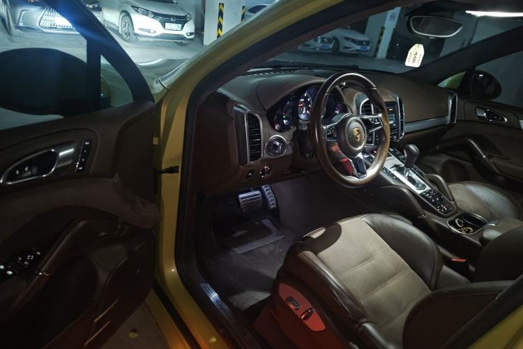 Used Porsche Cayenne 2015 Cayenne GTS 3.6T Driver Seat