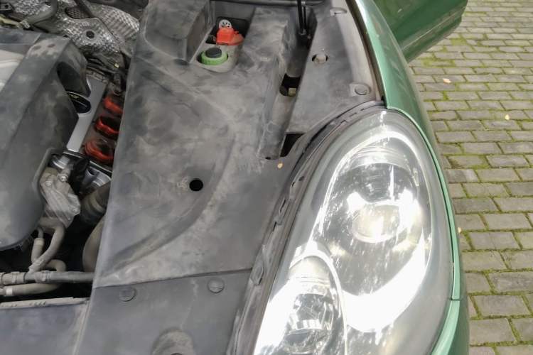 Used Porsche Cayenne 2015 Cayenne 3.0T Engine Bay Left