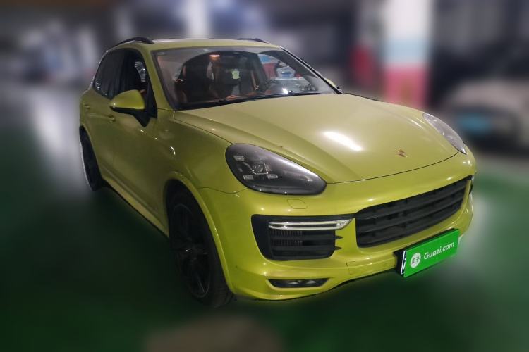 Used Porsche Cayenne 2015 Cayenne GTS 3.6T Front Right 45 Deg
