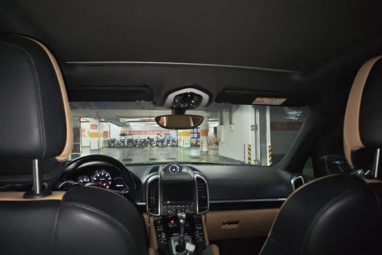 Used Porsche Cayenne 2015 Cayenne 3.0T Headliner