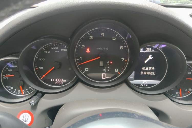 Used Porsche Cayenne 2015 Cayenne 3.0T Instrument Cluster