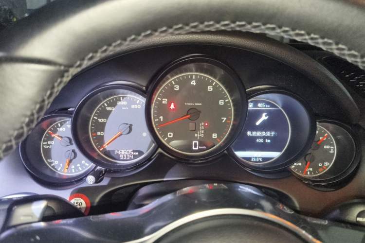 Used Porsche Cayenne 2015 Cayenne 3.0T Instrument Cluster