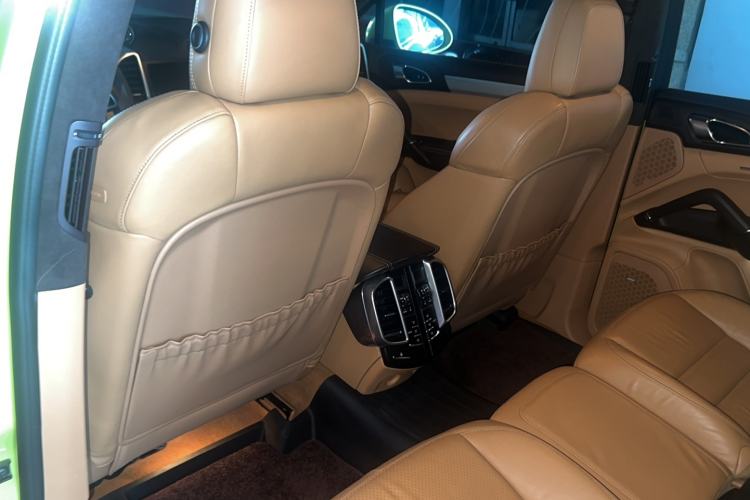Used Porsche Cayenne 2015 Cayenne GTS 3.6T Interior 2