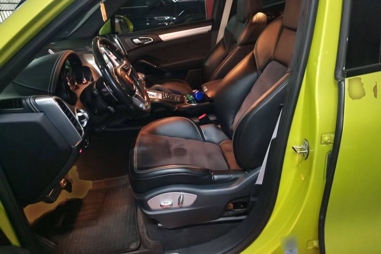 Used Porsche Cayenne 2015 Cayenne GTS 3.6T Left Front Seat